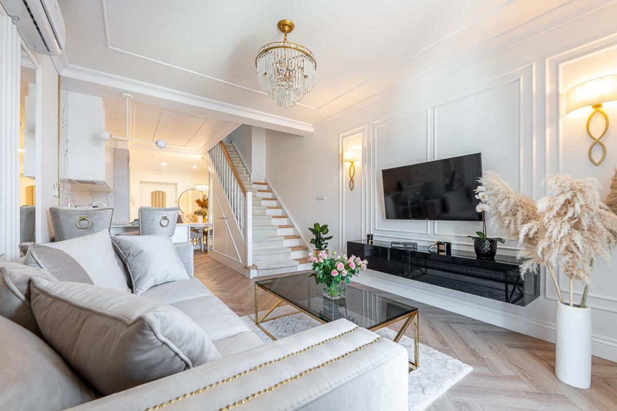 Gold Apartment Neustettin Exterior foto