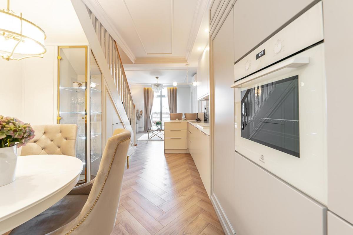Gold Apartment Neustettin Exterior foto