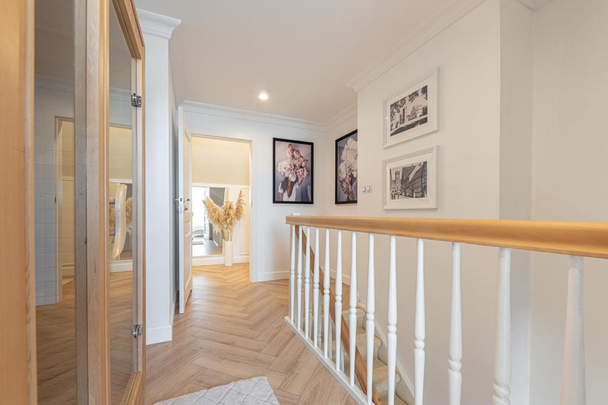 Gold Apartment Neustettin Exterior foto